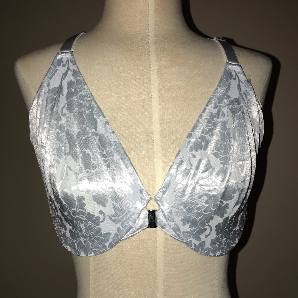 Soma Bra 40D Vanishing Back, NWT